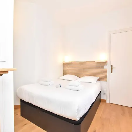 Rare Golden Triangle Amazing 1br With Terrace Office - Bail Mobilite Appartement *