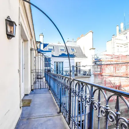 Rare Golden Triangle Amazing 1br With Terrace Office - Bail Mobilite Parijs